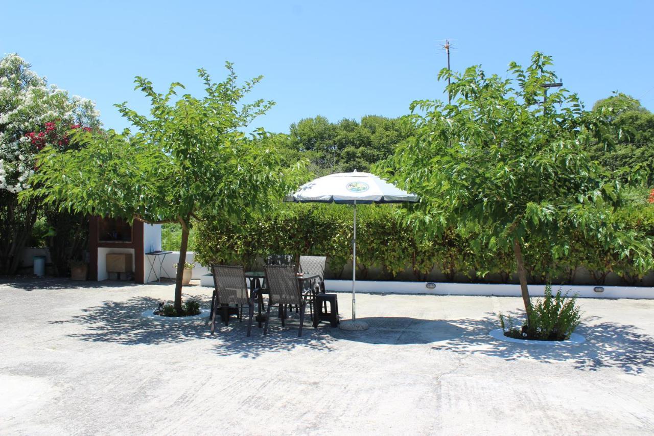 Anastazia Paradise Kolios Luaran gambar